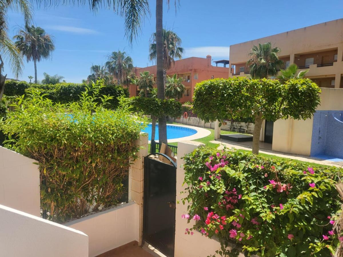 ¡Bajo Precioso Con Salida Directa A La Piscina Comunitaria En Paraiso De Vera! Exterior photo